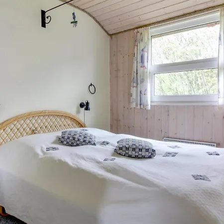 Holiday home Gudni - 250m From The Sea In Western Jutland By Interhome *
